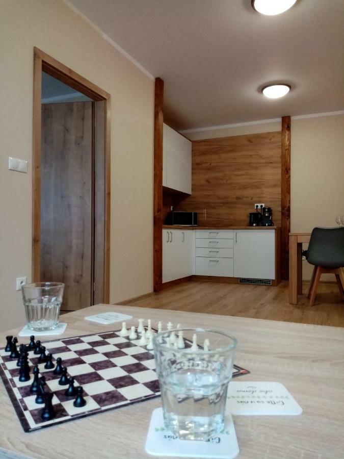 Apartamento Elejan Bešeňová Exterior foto