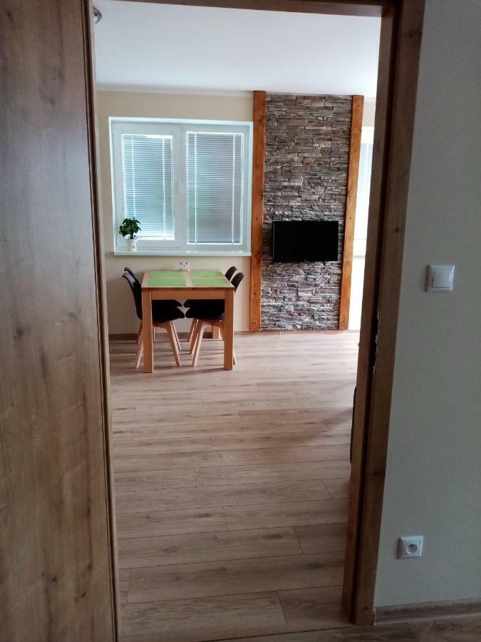 Apartamento Elejan Bešeňová Exterior foto