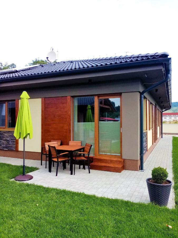 Apartamento Elejan Bešeňová Exterior foto