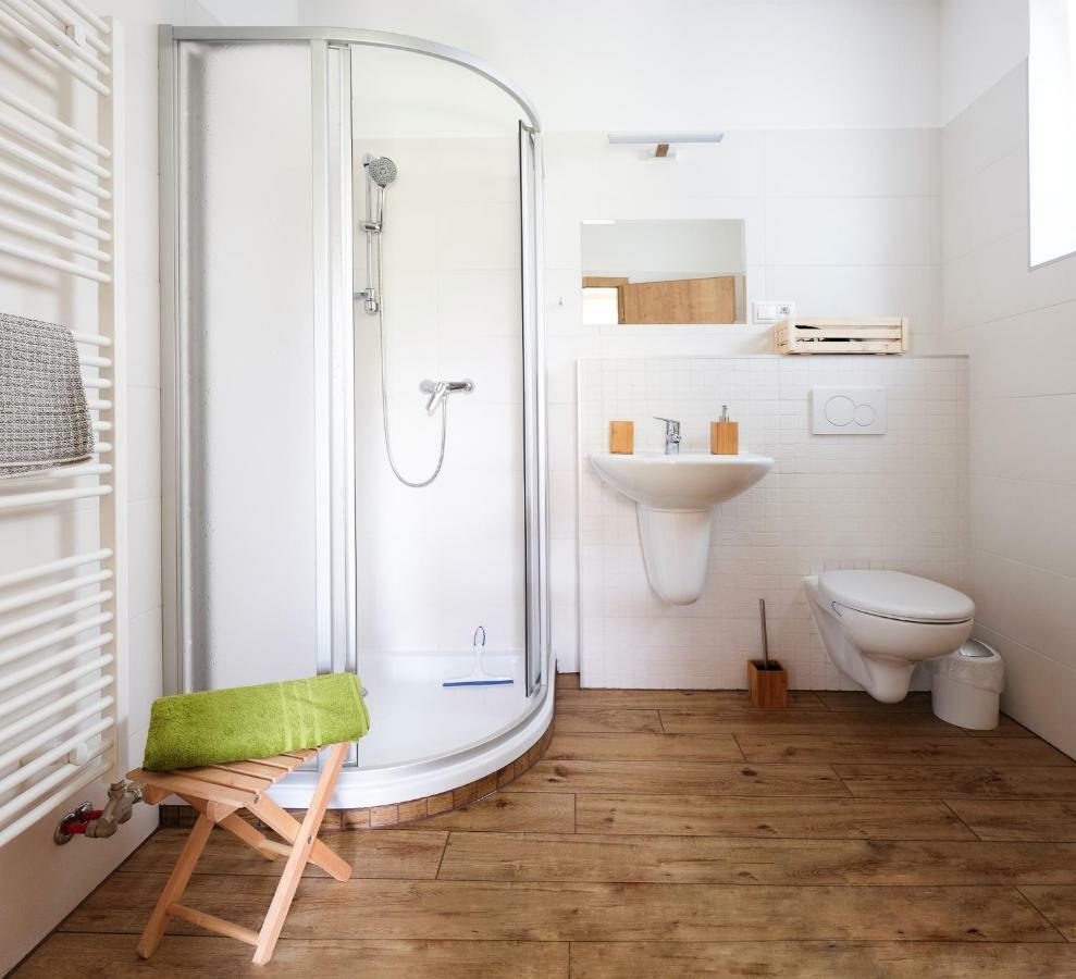 Apartamento Elejan Bešeňová Exterior foto