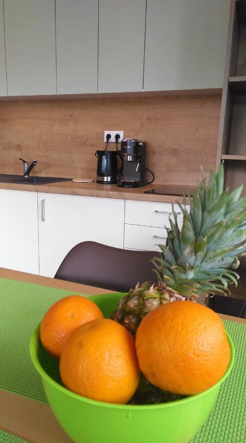 Apartamento Elejan Bešeňová Exterior foto