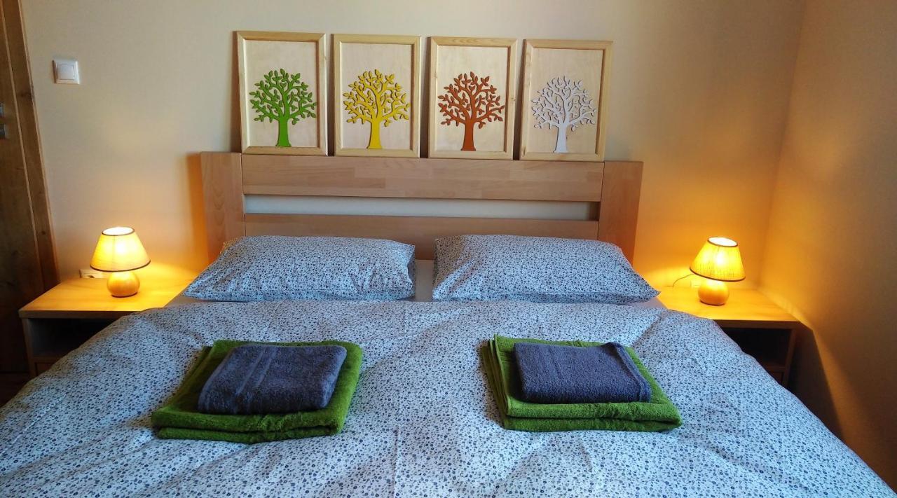 Apartamento Elejan Bešeňová Exterior foto