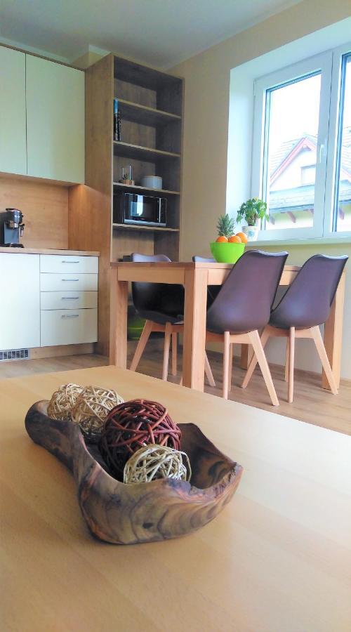 Apartamento Elejan Bešeňová Exterior foto