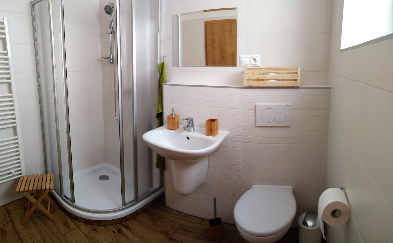 Apartamento Elejan Bešeňová Exterior foto